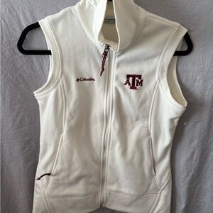 Columbia White Vest with Maroon Accent